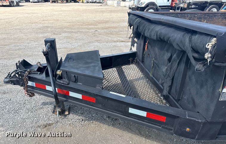 image for item NU9567 2016 Lark United dump trailer