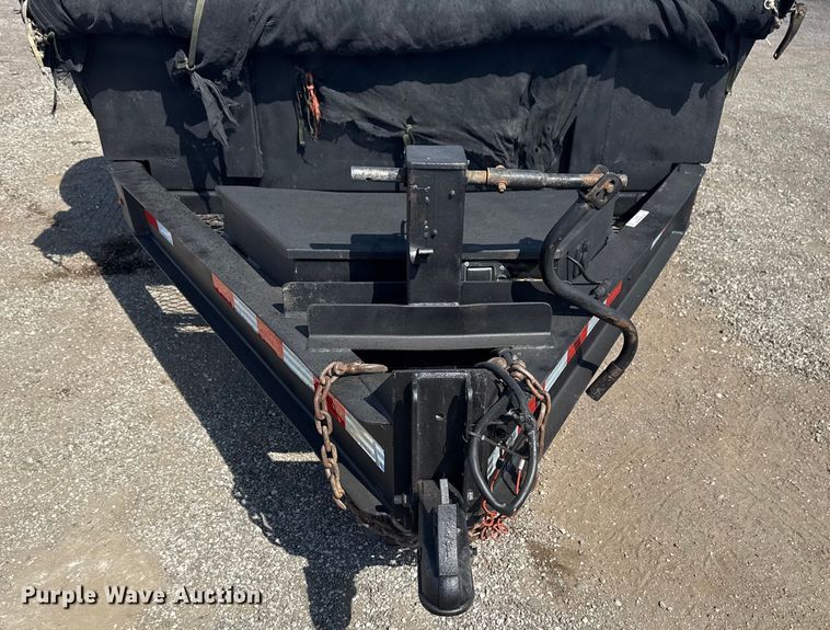 image for item NU9567 2016 Lark United dump trailer