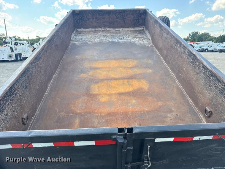 image for item NU9567 2016 Lark United dump trailer