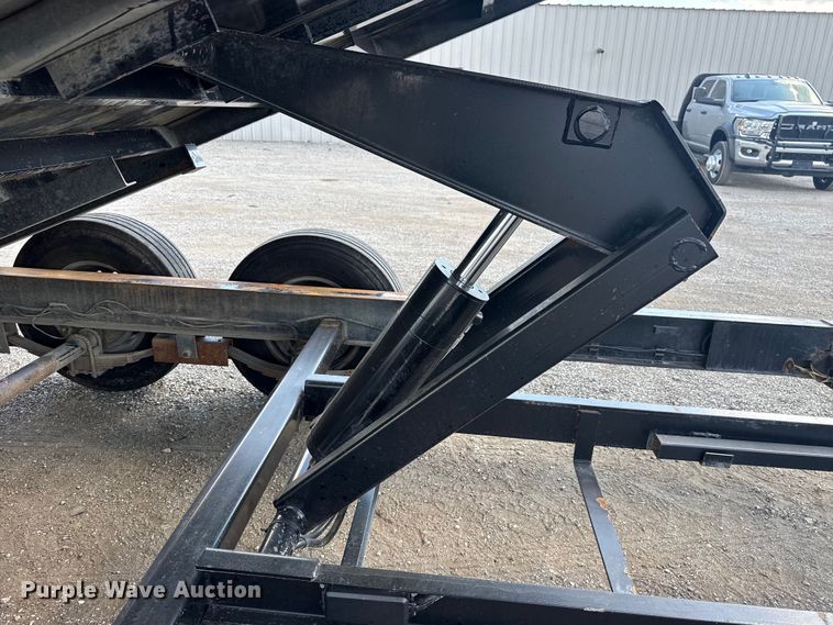 image for item NU9567 2016 Lark United dump trailer