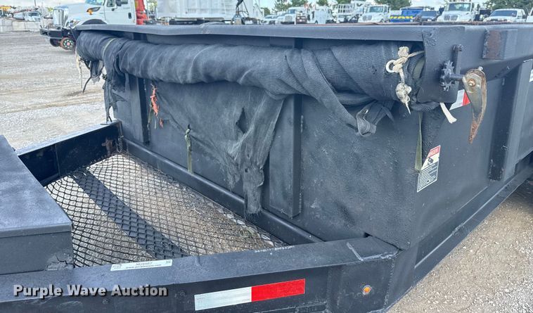 image for item NU9567 2016 Lark United dump trailer