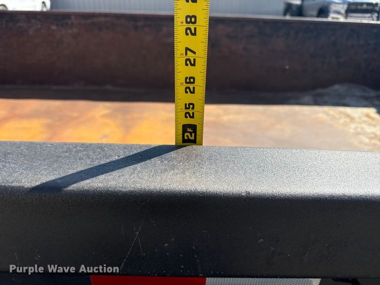 image for item NU9567 2016 Lark United dump trailer