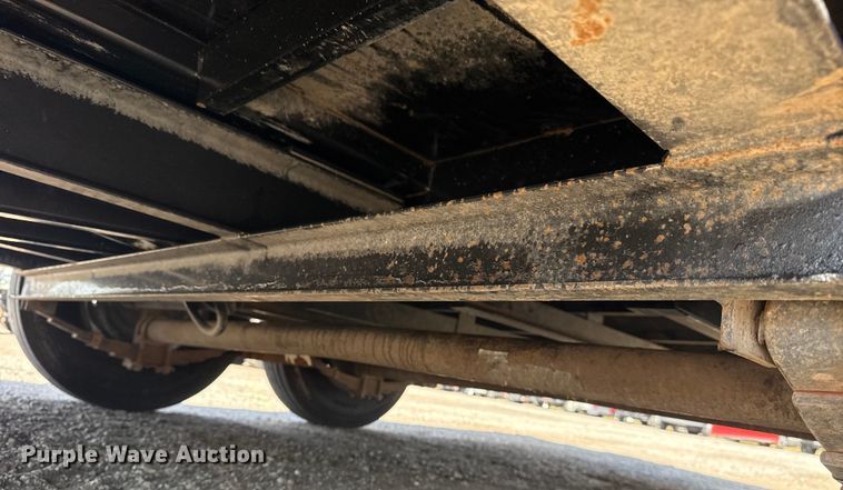 image for item NU9567 2016 Lark United dump trailer