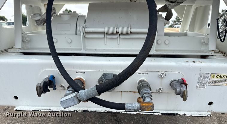 image for item NU9585 2016 Trail-Eze by Dakota TE701 drop deck equipment trailer