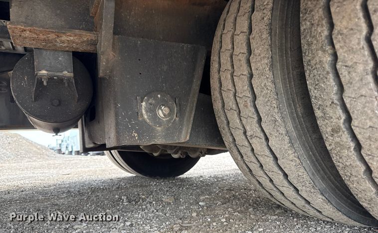 image for item NU9585 2016 Trail-Eze by Dakota TE701 drop deck equipment trailer