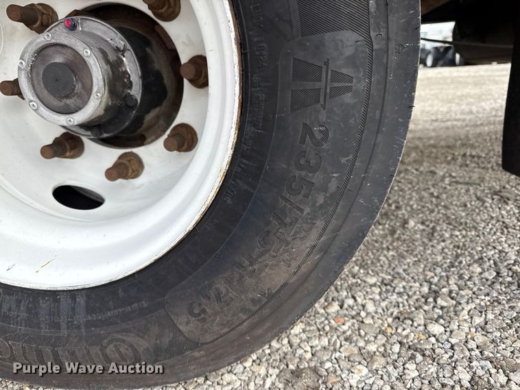 image for item NU9585 2016 Trail-Eze by Dakota TE701 drop deck equipment trailer