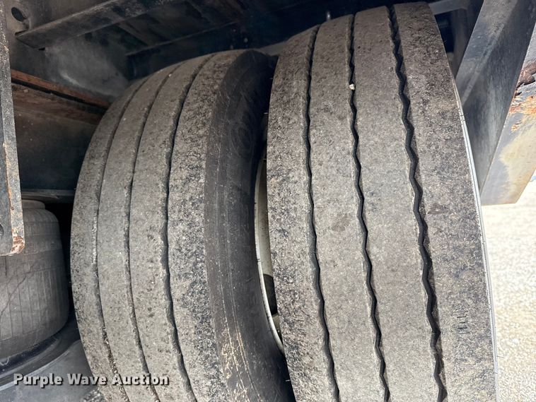 image for item NU9585 2016 Trail-Eze by Dakota TE701 drop deck equipment trailer