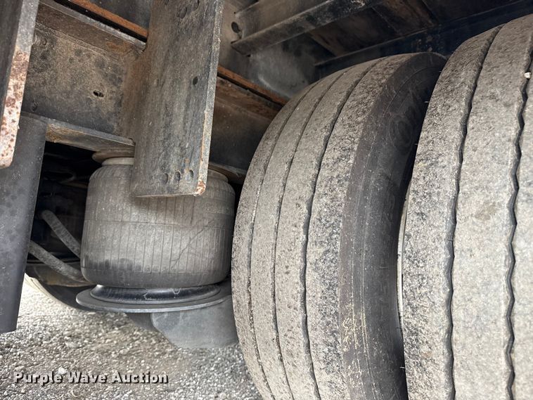 image for item NU9585 2016 Trail-Eze by Dakota TE701 drop deck equipment trailer