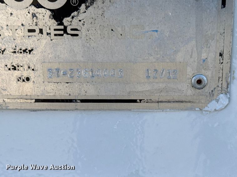 image for item NU9704 2011 Freightliner Business Class M2 digger derrick truck