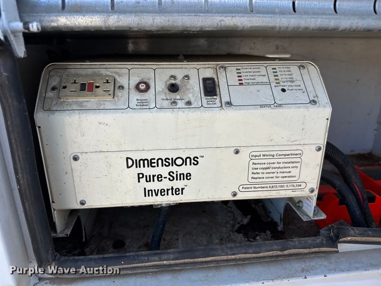 image for item NU9704 2011 Freightliner Business Class M2 digger derrick truck