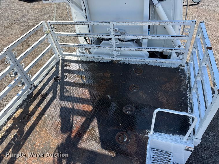 image for item NU9704 2011 Freightliner Business Class M2 digger derrick truck