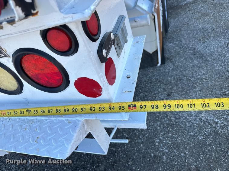 image for item NU9704 2011 Freightliner Business Class M2 digger derrick truck