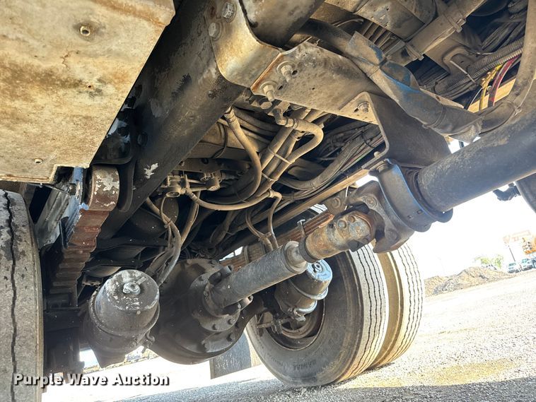 image for item NU9704 2011 Freightliner Business Class M2 digger derrick truck