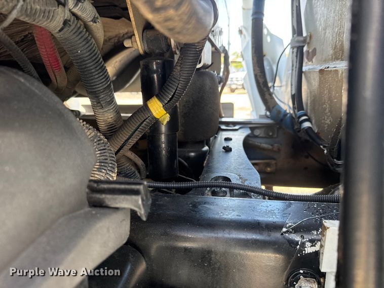 image for item NU9704 2011 Freightliner Business Class M2 digger derrick truck