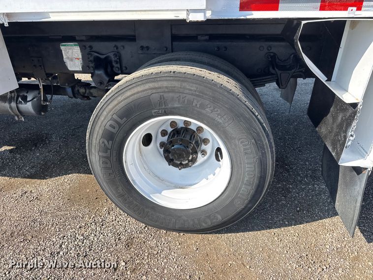 image for item NU9704 2011 Freightliner Business Class M2 digger derrick truck