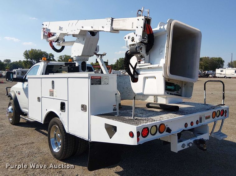 image for item NU9734 2012 Dodge Ram 5500 bucket truck