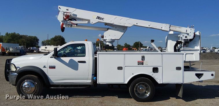 image for item NU9734 2012 Dodge Ram 5500 bucket truck
