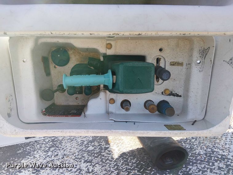 image for item NU9734 2012 Dodge Ram 5500 bucket truck