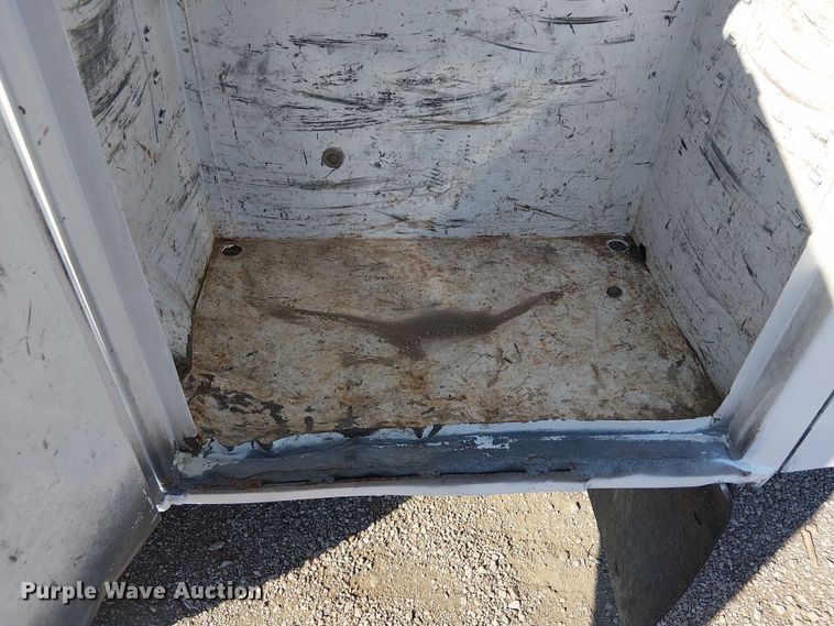 image for item NU9734 2012 Dodge Ram 5500 bucket truck