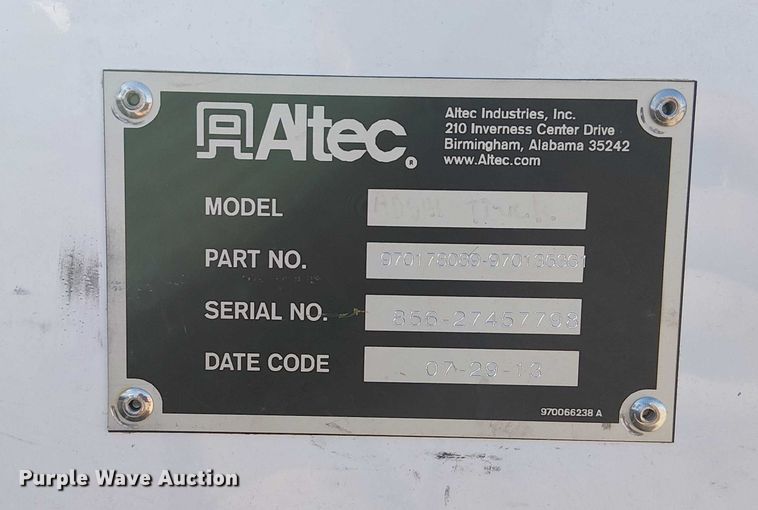 image for item NU9734 2012 Dodge Ram 5500 bucket truck