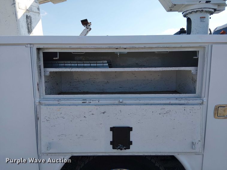 image for item NU9734 2012 Dodge Ram 5500 bucket truck