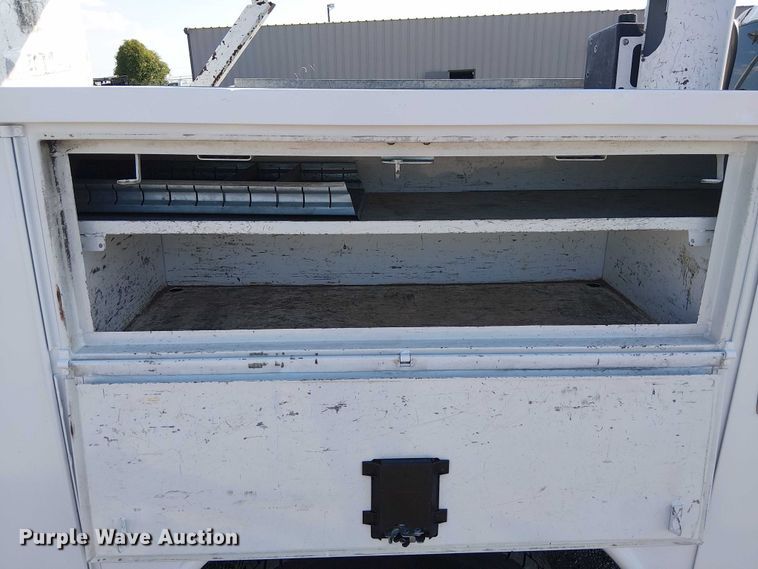 image for item NU9734 2012 Dodge Ram 5500 bucket truck