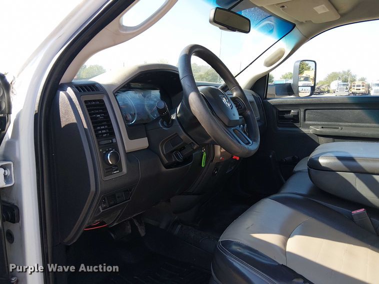 image for item NU9734 2012 Dodge Ram 5500 bucket truck