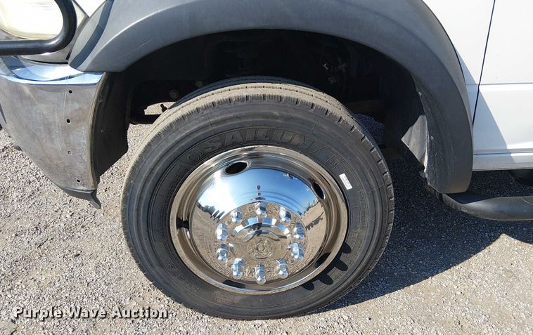 image for item NU9734 2012 Dodge Ram 5500 bucket truck