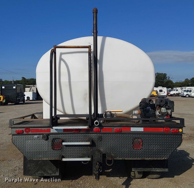 image for item NU9739 1993 Chevrolet Kodiak C7 flatbed truck