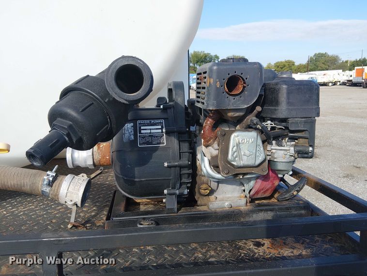 image for item NU9739 1993 Chevrolet Kodiak C7 flatbed truck