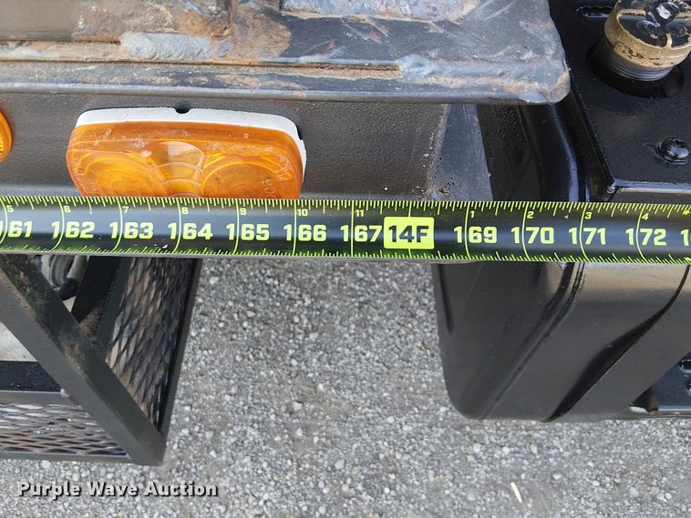 image for item NU9739 1993 Chevrolet Kodiak C7 flatbed truck