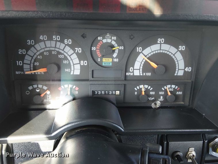 image for item NU9739 1993 Chevrolet Kodiak C7 flatbed truck