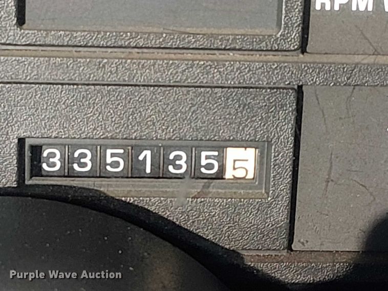 image for item NU9739 1993 Chevrolet Kodiak C7 flatbed truck