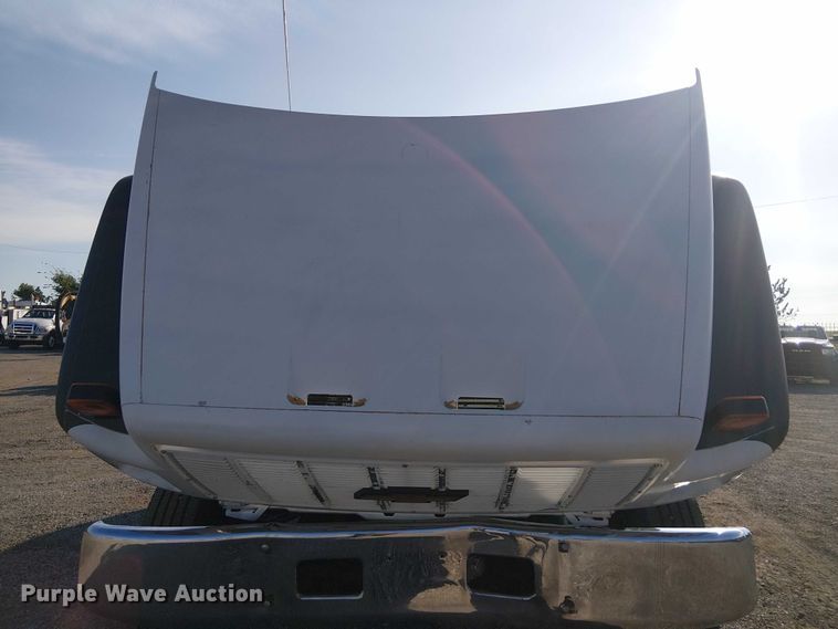 image for item NU9739 1993 Chevrolet Kodiak C7 flatbed truck