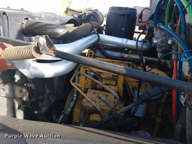 image for item NU9739 1993 Chevrolet Kodiak C7 flatbed truck