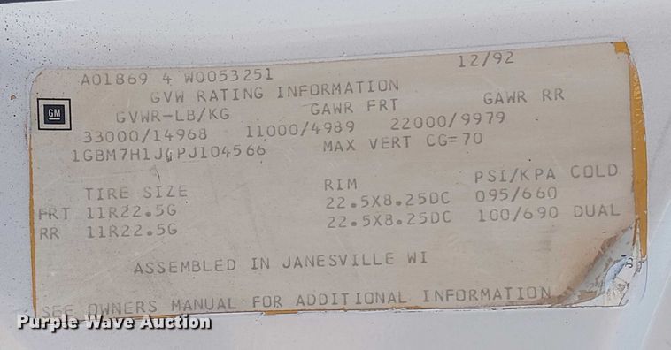 image for item NU9739 1993 Chevrolet Kodiak C7 flatbed truck