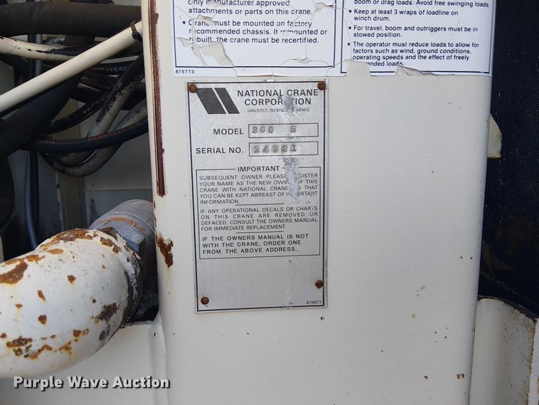 image for item NU9755 1993 International 4900 crane truck