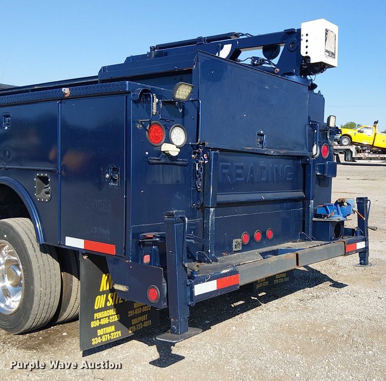 image for item NU9759 2000 Ford F550 Super Duty XL utility / service truck