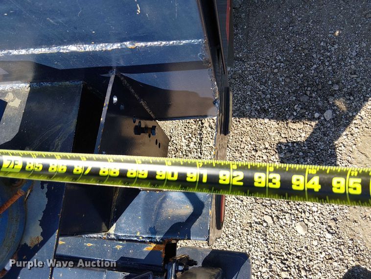 image for item NU9759 2000 Ford F550 Super Duty XL utility / service truck