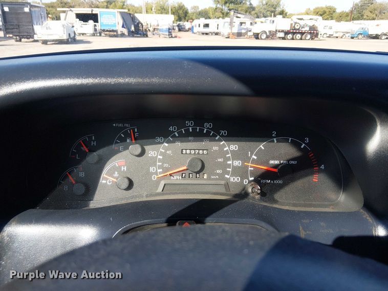 image for item NU9759 2000 Ford F550 Super Duty XL utility / service truck