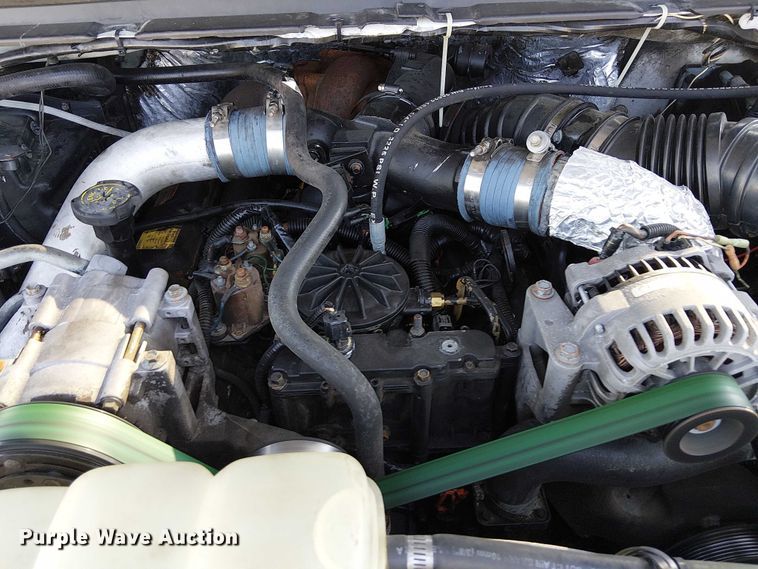 image for item NU9759 2000 Ford F550 Super Duty XL utility / service truck