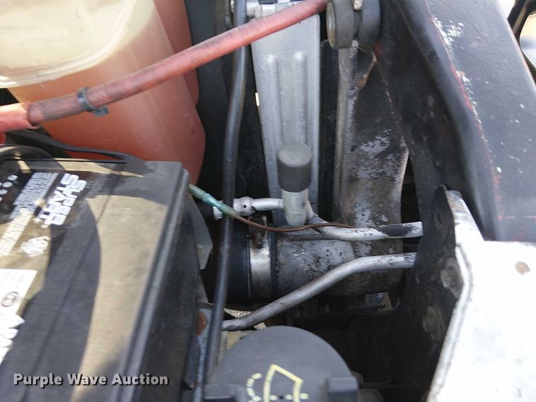 image for item NU9759 2000 Ford F550 Super Duty XL utility / service truck