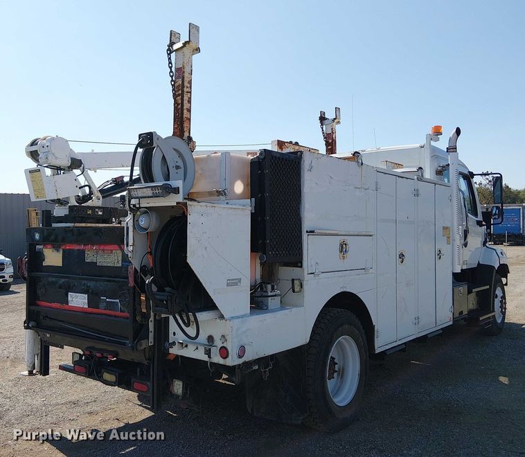 image for item NU9765 2014 Freightliner 108SD utility / service truck