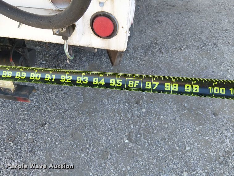 image for item NU9765 2014 Freightliner 108SD utility / service truck