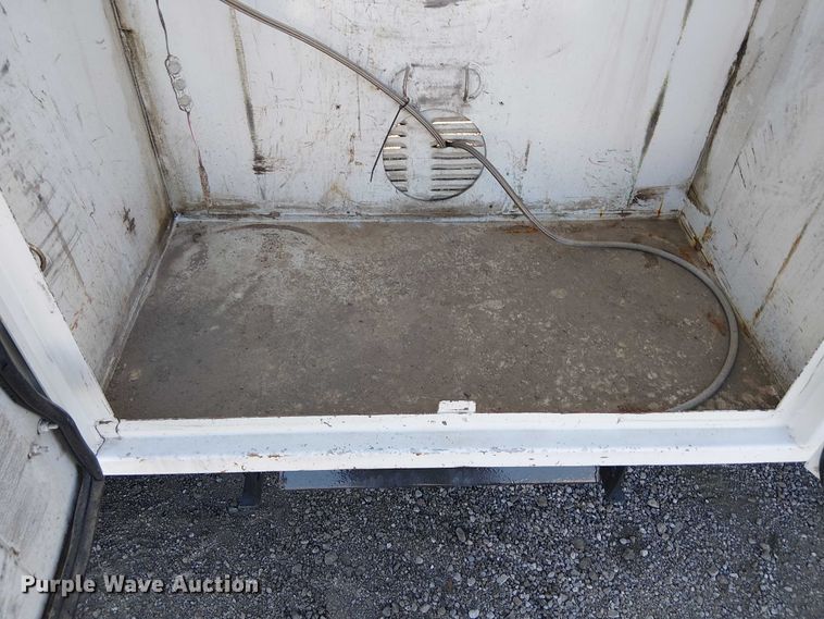 image for item NU9765 2014 Freightliner 108SD utility / service truck