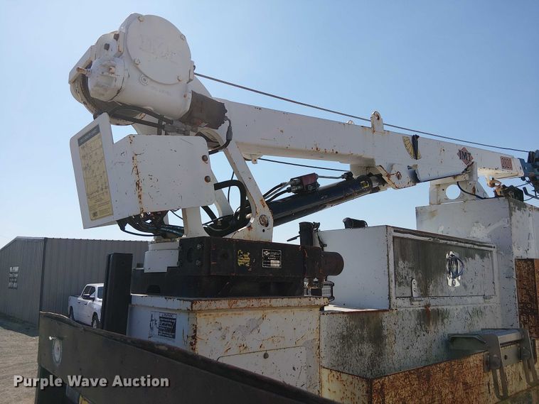 image for item NU9765 2014 Freightliner 108SD utility / service truck