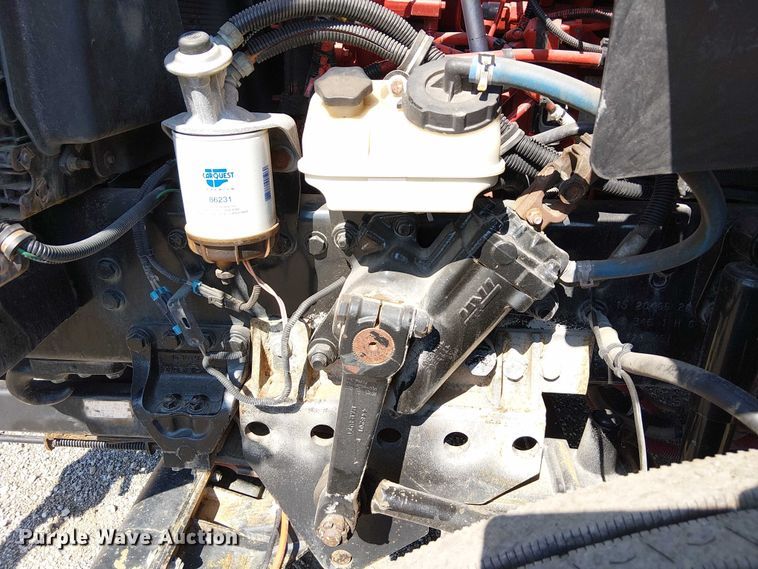 image for item NU9765 2014 Freightliner 108SD utility / service truck