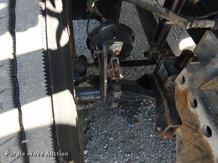 image for item NU9765 2014 Freightliner 108SD utility / service truck