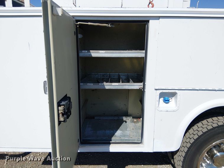 image for item NU9766 2012 Ford F450 Super Duty XL utility / service truck