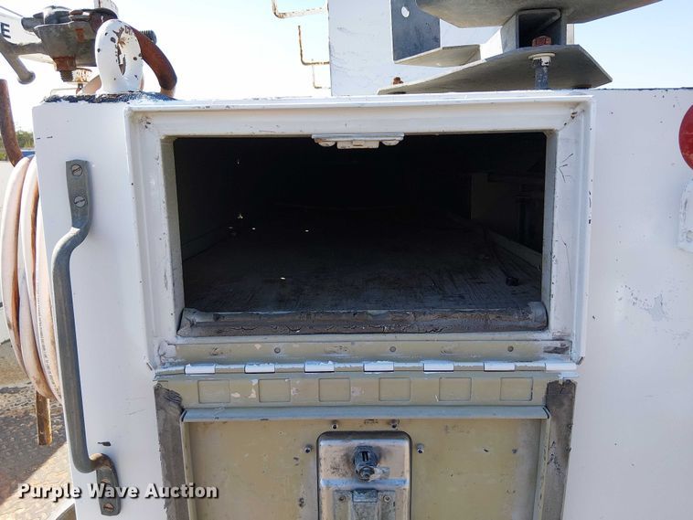 image for item NU9766 2012 Ford F450 Super Duty XL utility / service truck